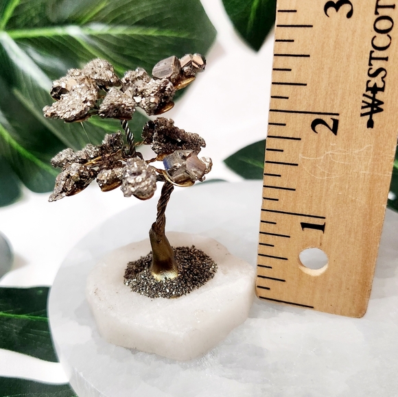 Pyrite gemstone tree Lucky Tree - Picture 6 of 7